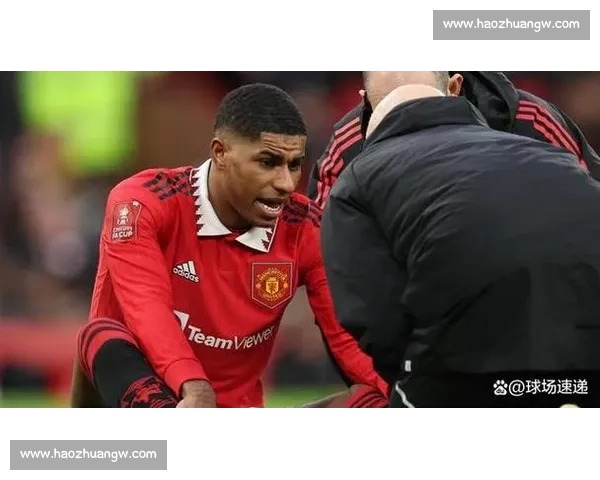 德比前夜插曲：拉什福德看曼联比赛，球迷刷屏红魔情怀